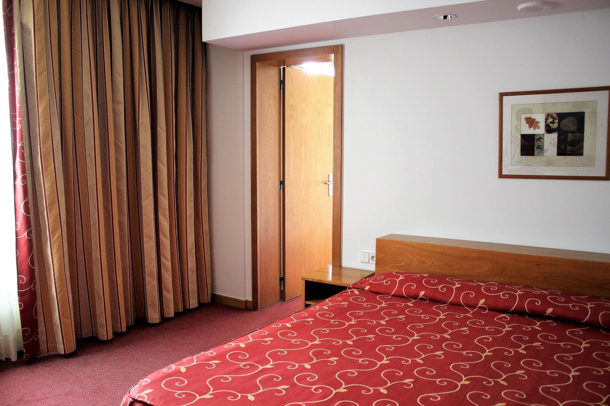 Hotel Premium Porto Maia Exterior photo